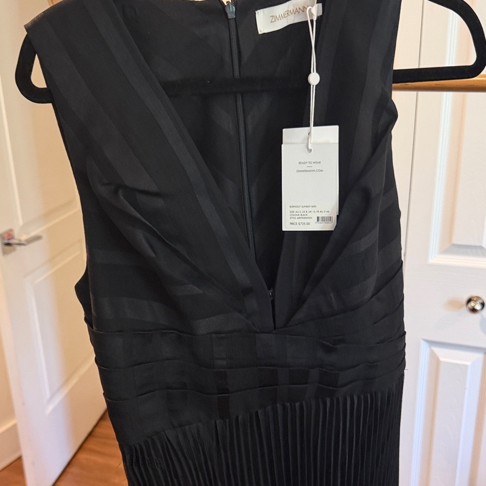 Zimmermann Black Pleated V-Neck Maxi Dress - Picture 5 of 7